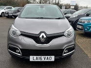 Renault Captur thumbnail