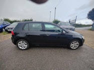 Volkswagen Golf thumbnail