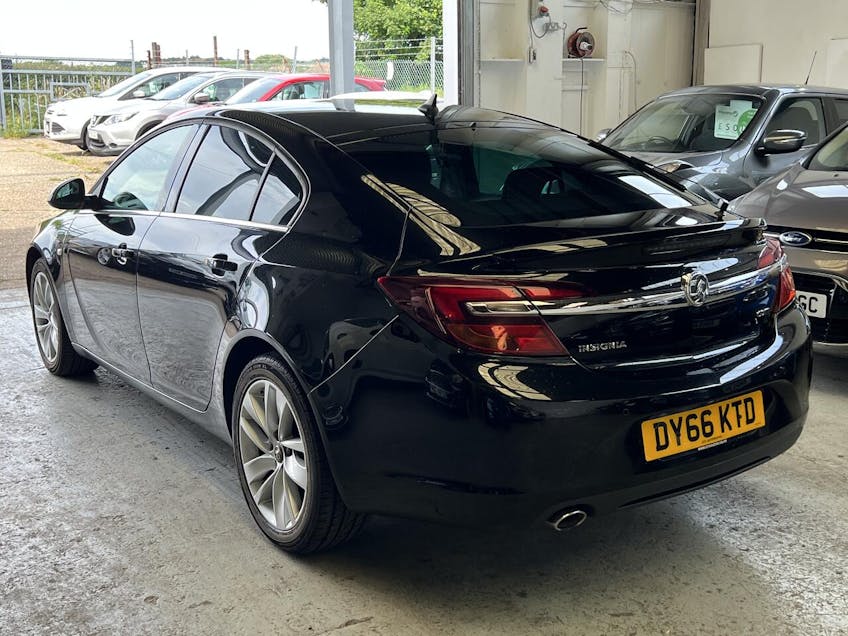 Vauxhall Insignia