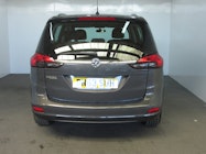 Vauxhall Zafira thumbnail