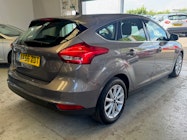 Ford Focus thumbnail