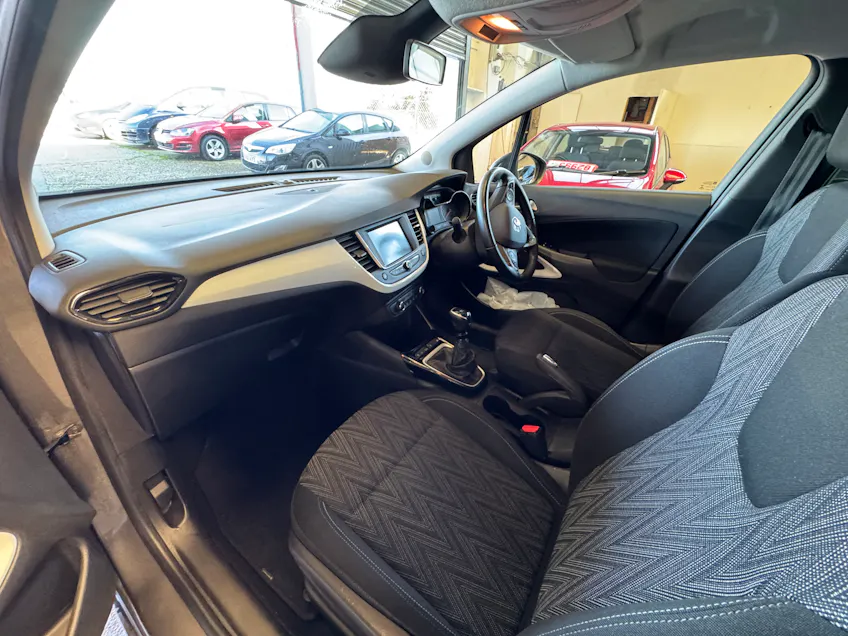 Vauxhall Crossland X