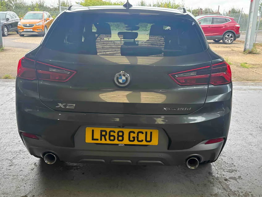 BMW X2