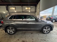 Volkswagen Tiguan thumbnail