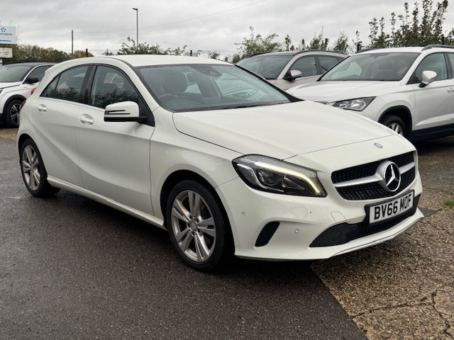 Mercedes-Benz A CLASS