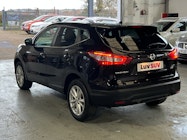 Nissan Qashqai thumbnail
