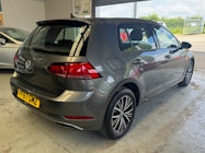 Volkswagen Golf thumbnail