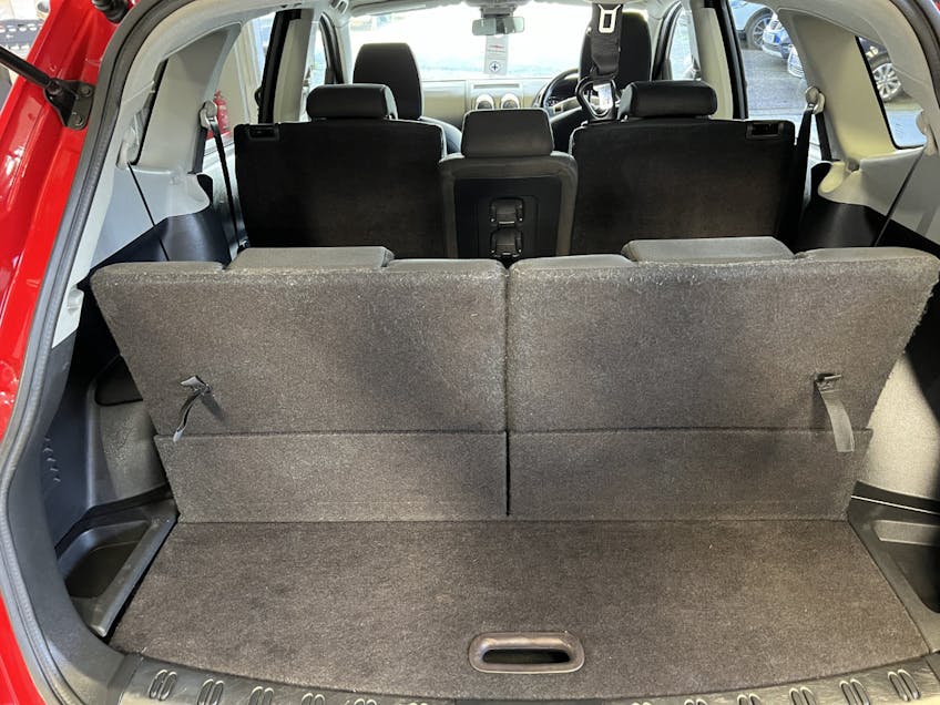 Nissan Qashqai Plus 2