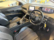 Peugeot 3008 thumbnail