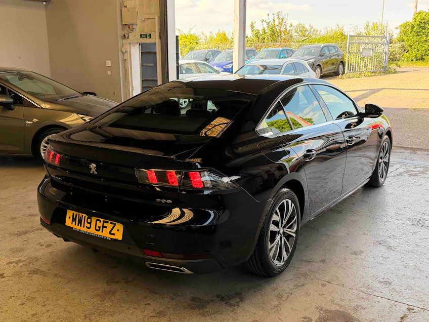 Peugeot 508