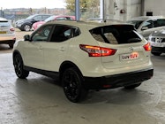 Nissan Qashqai thumbnail