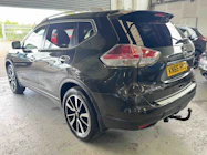 Nissan X-TRAIL thumbnail