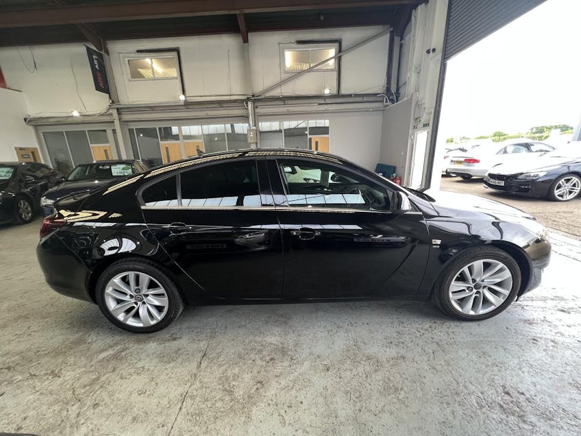 Vauxhall Insignia