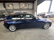 BMW 1 Series thumbnail