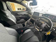 Peugeot 5008 thumbnail
