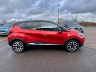 Renault Captur thumbnail