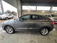 Audi Q3 thumbnail