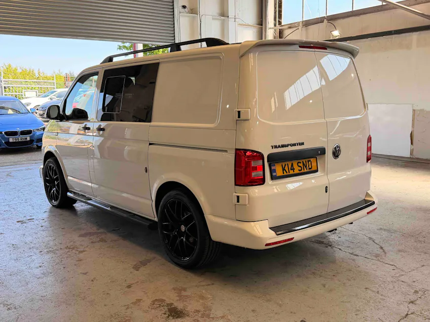 Volkswagen Transporter T28