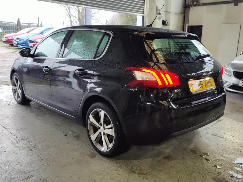 Peugeot 308