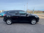Nissan Qashqai thumbnail