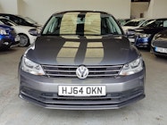 Volkswagen Jetta thumbnail