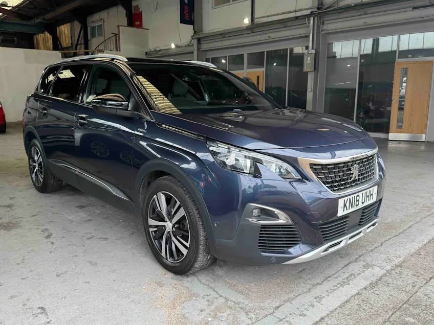 Peugeot 5008