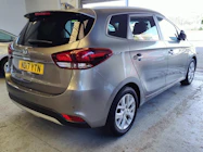 KIA Carens thumbnail