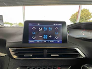 Peugeot 3008 thumbnail