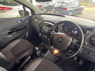 Renault Captur thumbnail