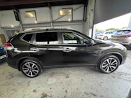 Nissan X-TRAIL thumbnail