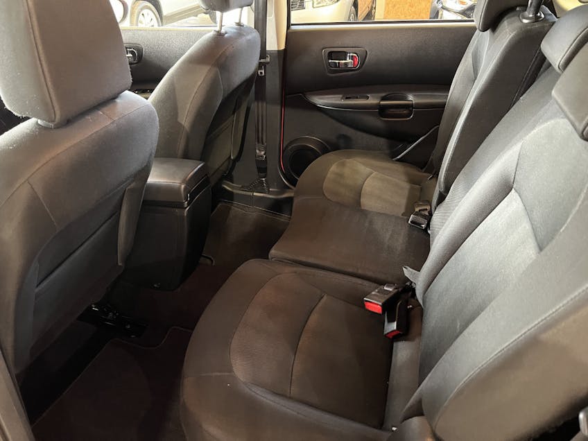 Nissan Qashqai Plus 2