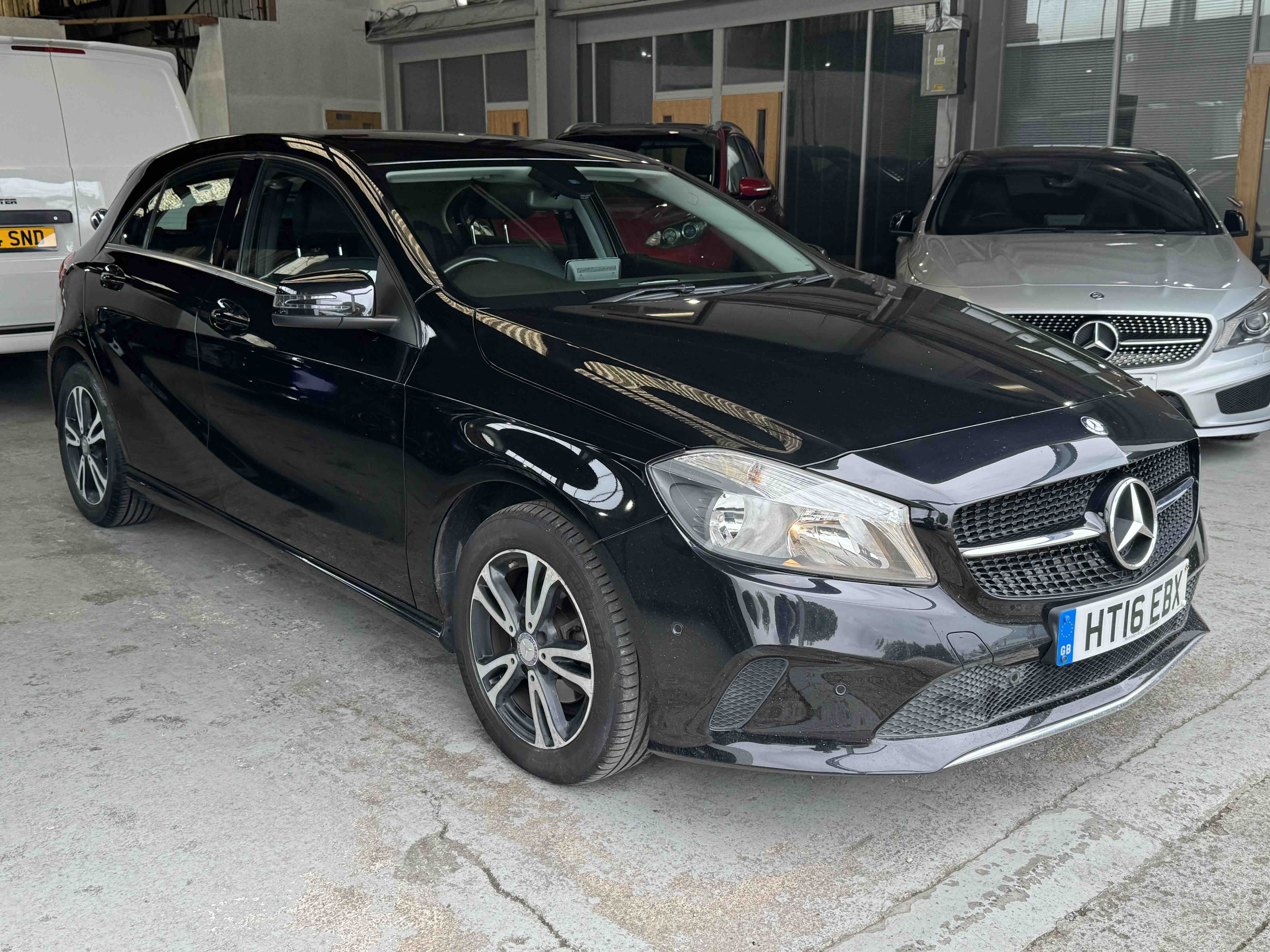Mercedes-Benz A CLASS