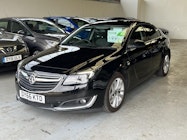 Vauxhall Insignia thumbnail