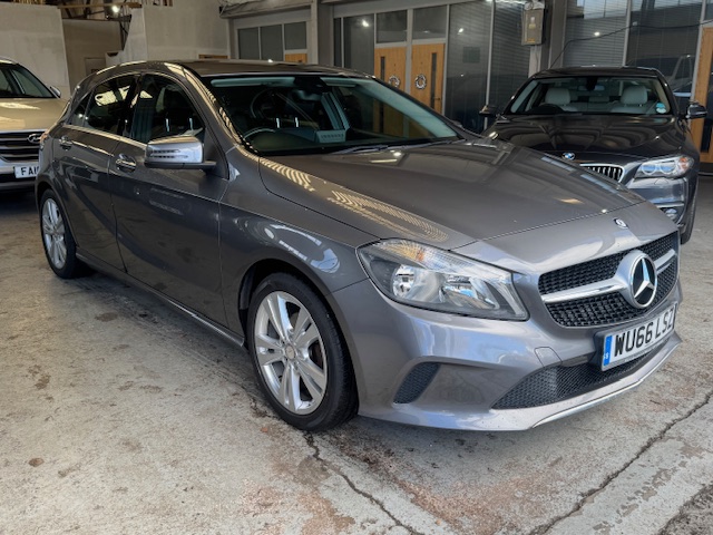 Mercedes-Benz A CLASS