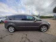 Ford S-MAX thumbnail
