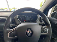 Renault Captur thumbnail