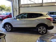 Nissan Qashqai thumbnail