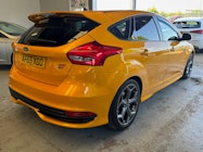 Ford Focus thumbnail