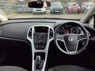 Vauxhall Astra thumbnail