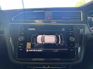 Volkswagen Tiguan thumbnail