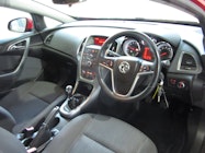 Vauxhall Astra GTC thumbnail