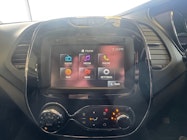 Renault Captur thumbnail