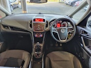 Vauxhall Zafira Tourer thumbnail