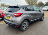 Renault Captur thumbnail