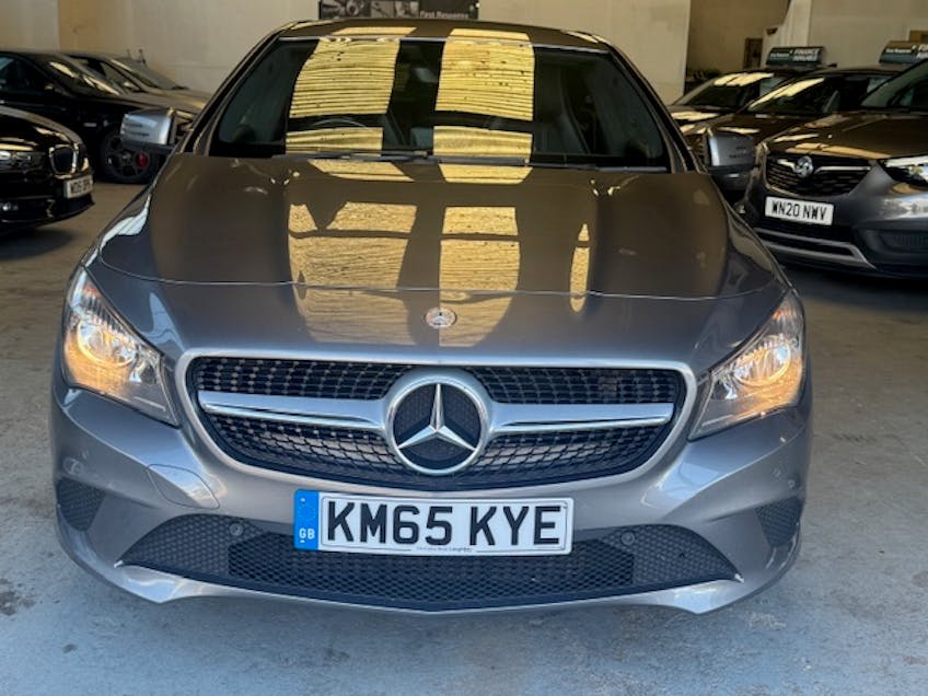 Mercedes-Benz CLA COUPE