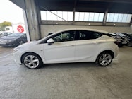 Vauxhall Astra thumbnail