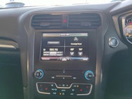 Ford Mondeo thumbnail