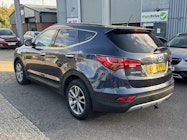 Hyundai Santa Fe thumbnail