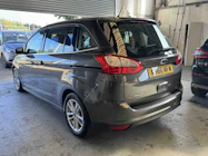 Ford Grand C-MAX thumbnail