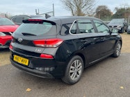 Hyundai i30 thumbnail